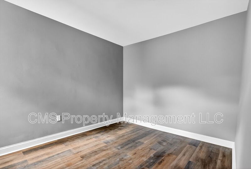 15 Adella Ave property image