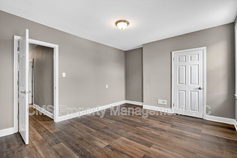 15 Adella Ave property image