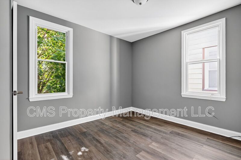 15 Adella Ave property image
