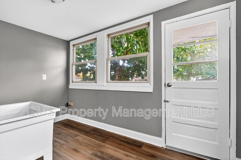 15 Adella Ave property image
