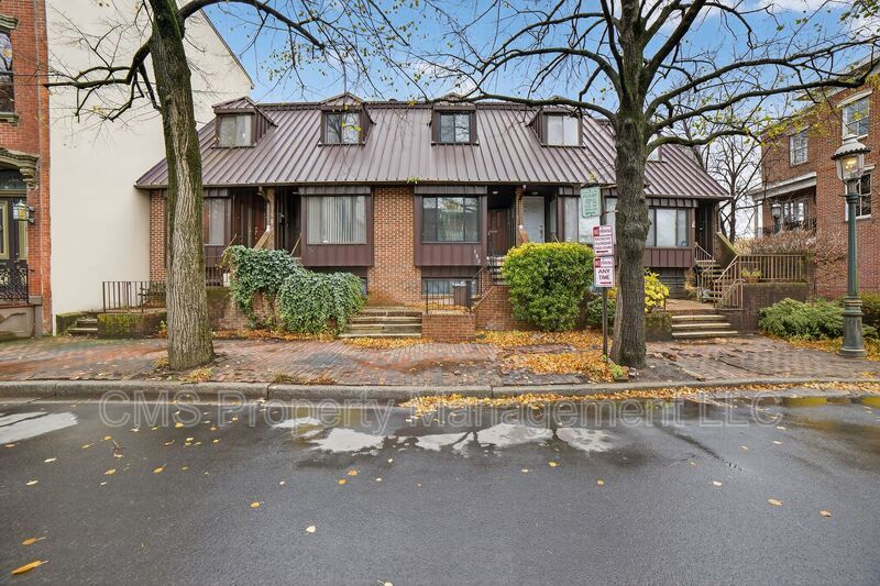 105 Jackson St property image