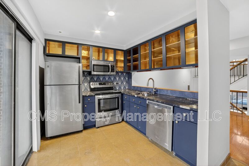 105 Jackson St property image