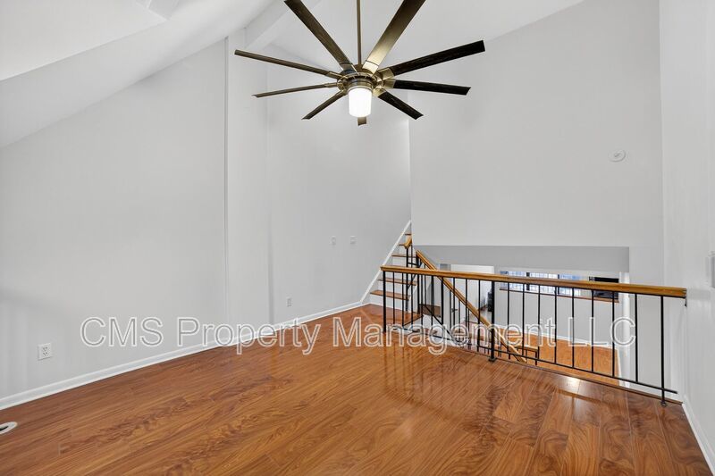 105 Jackson St property image