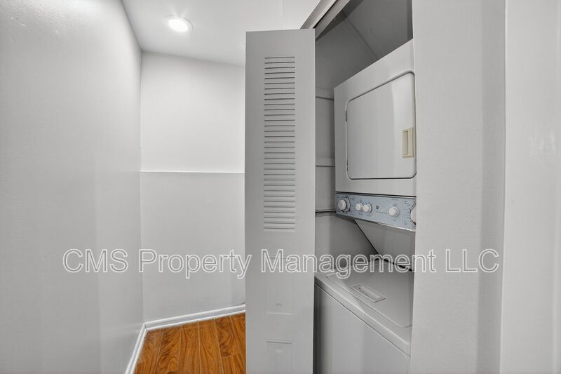 105 Jackson St property image