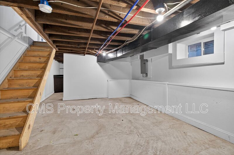 39 Carroll St property image