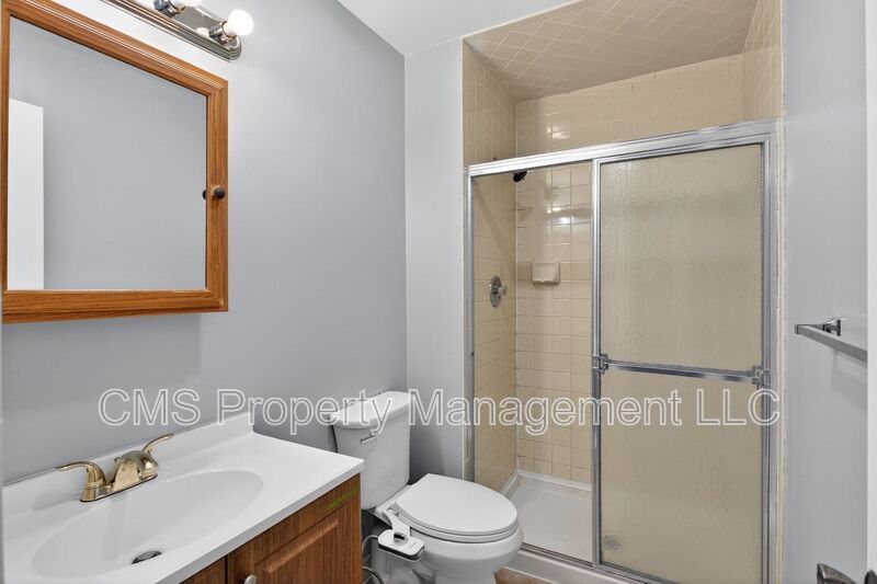 1216 Thomas Ave property image