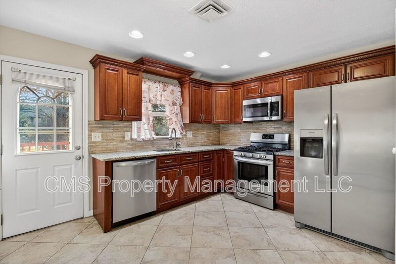 352 Rahways Rd property image