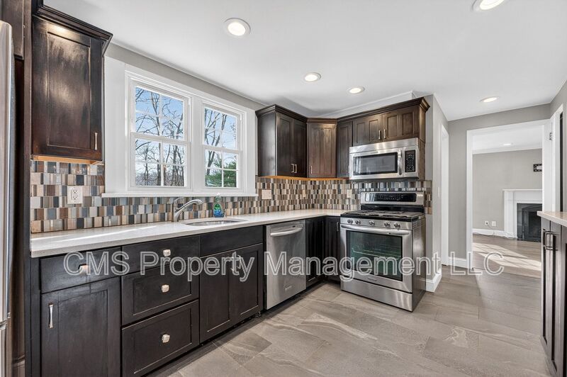 141 Passaic Ave property image