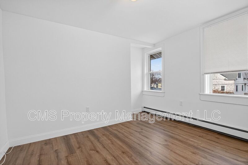 472 Broadway, Unit 4 property image