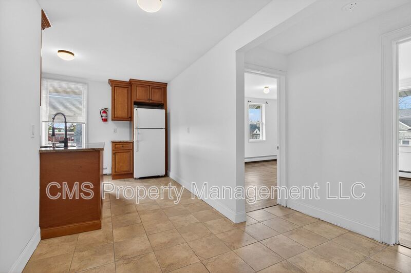 472 Broadway, Unit 4 property image