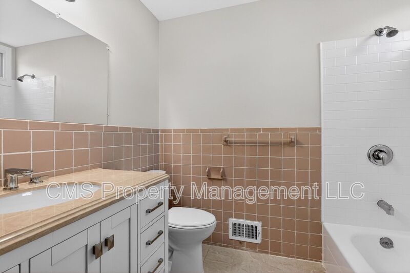 77 Marsh Ave property image