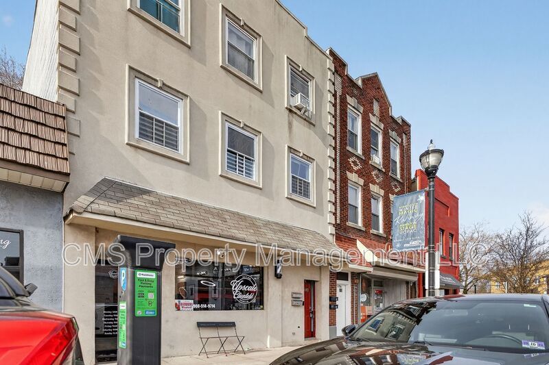 1582 Irving St, 2nd Fl property image