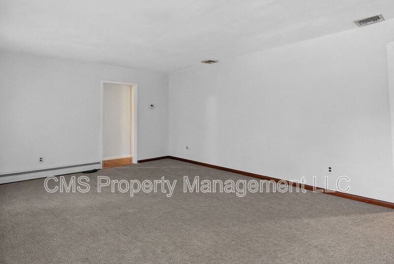 764 Lakehurst Rd property image