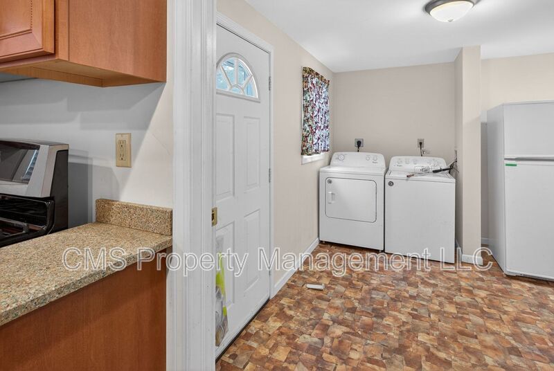 764 Lakehurst Rd property image