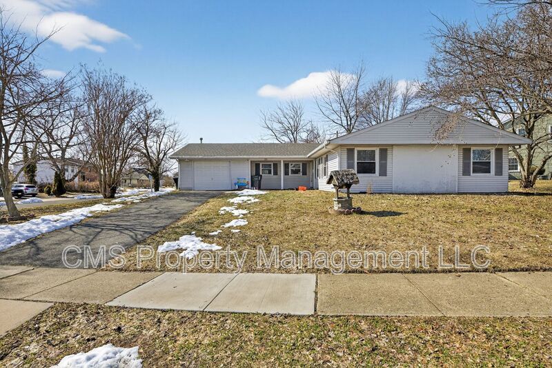 55 Ember Ln property image