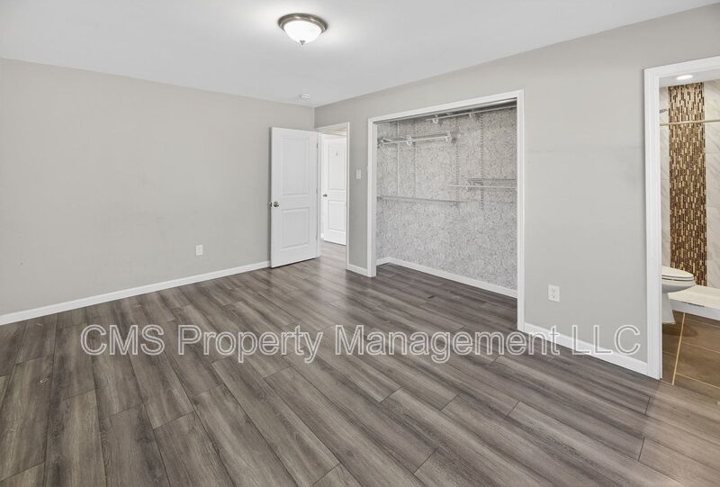 55 Ember Ln property image