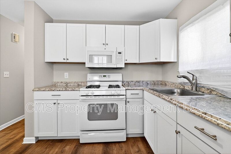 24 Steinhardt Ave property image