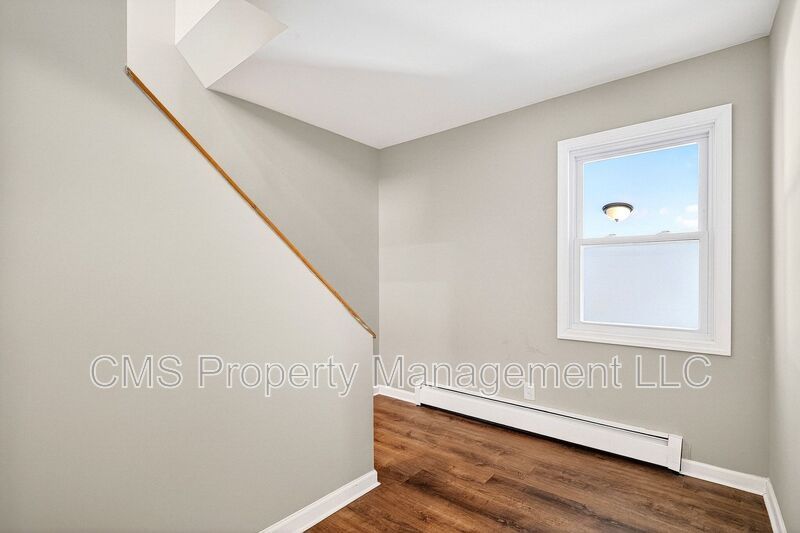 24 Steinhardt Ave property image