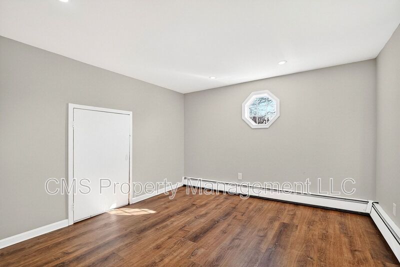 24 Steinhardt Ave property image