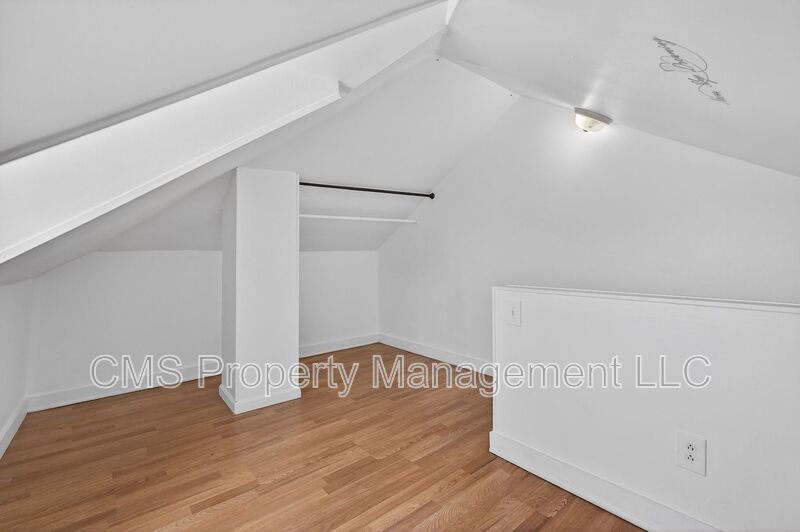 1290 Baker St, 2L property image