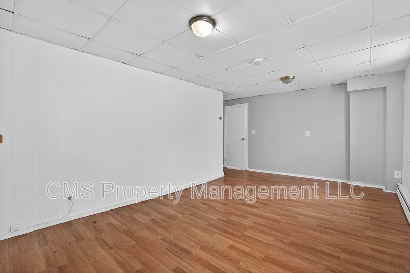 1290 Baker St, 2L property image