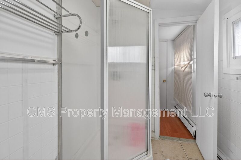 1290 Baker St, 2L property image