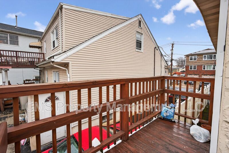 1290 Baker St, 2L property image