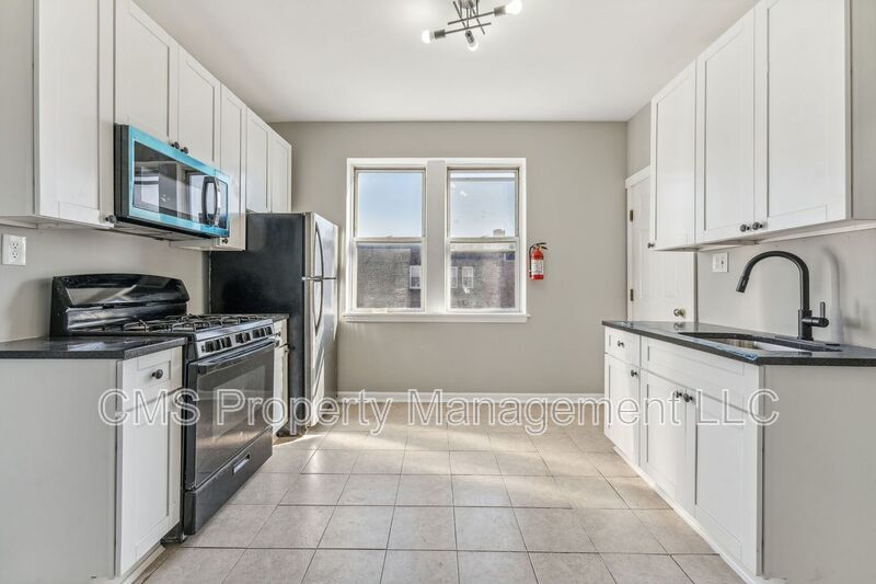 1501 S Wood ave, Unit 2B property image