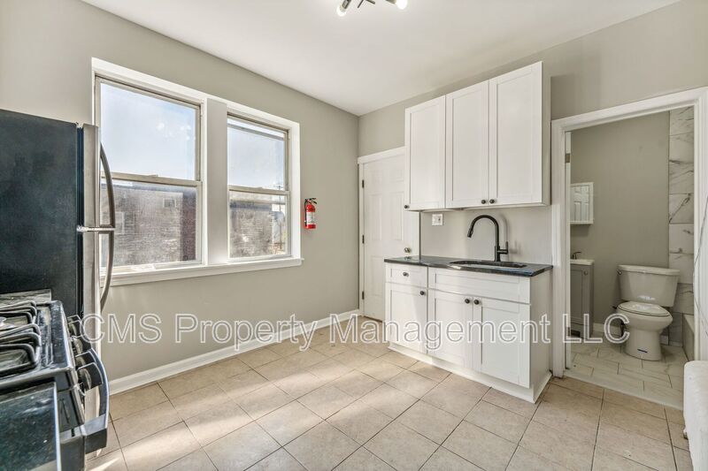 1501 S Wood ave, Unit 2B property image