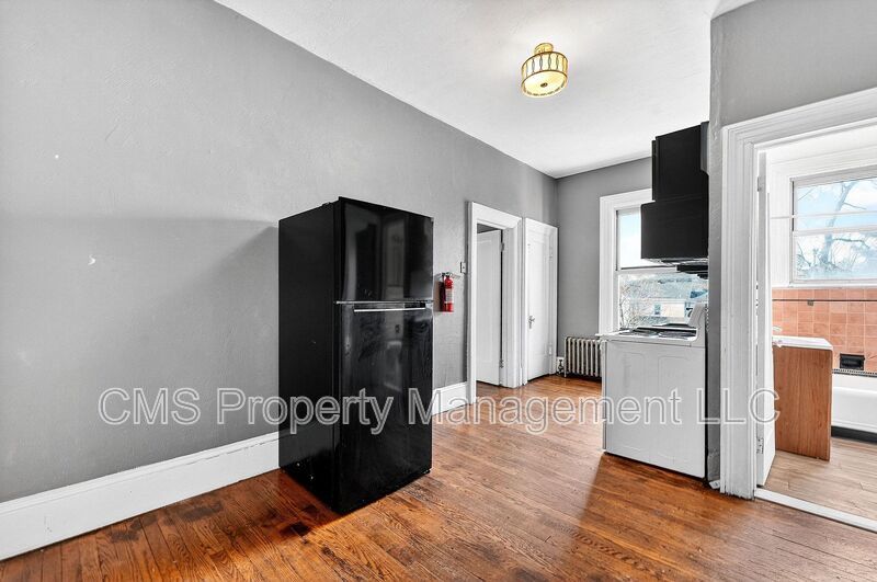 150–154 Belvidere Ave, Unit 4 property image
