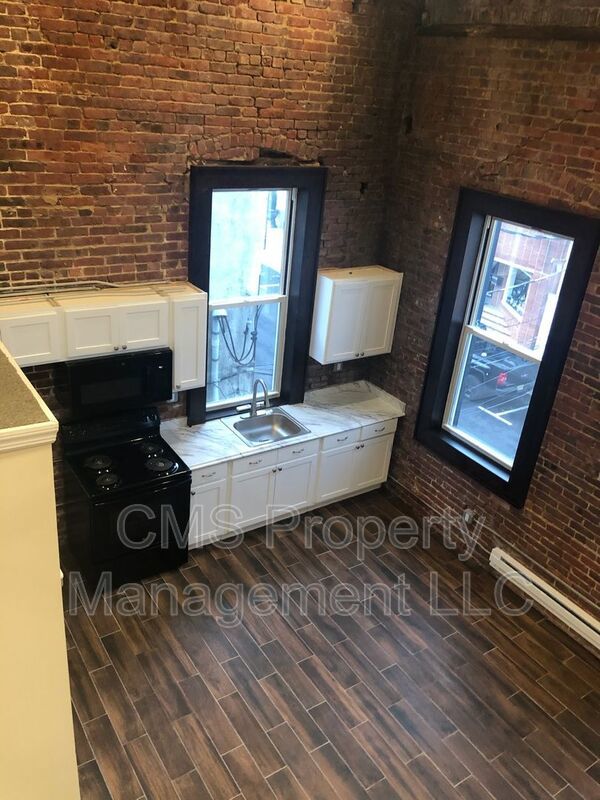 36 W Front St, Unit D property image