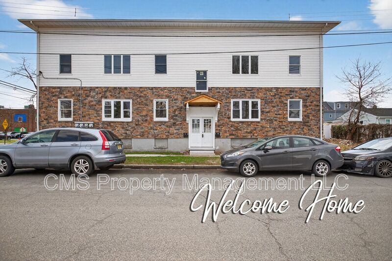 378 Grand St, 2R property image