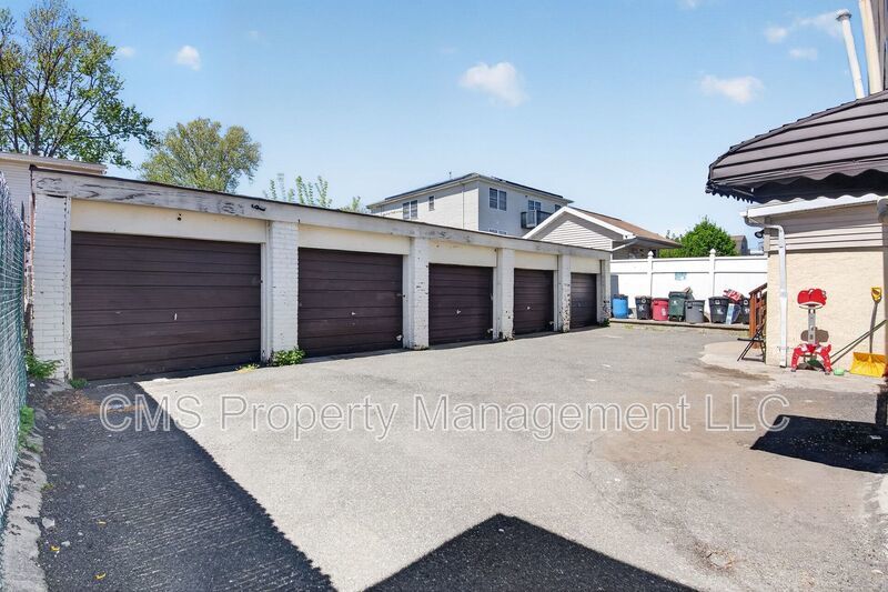 1290 Baker St, 1L property image
