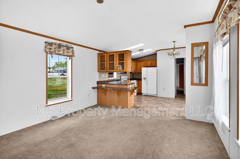 15 W Redwood Ave, Unit 7 property image