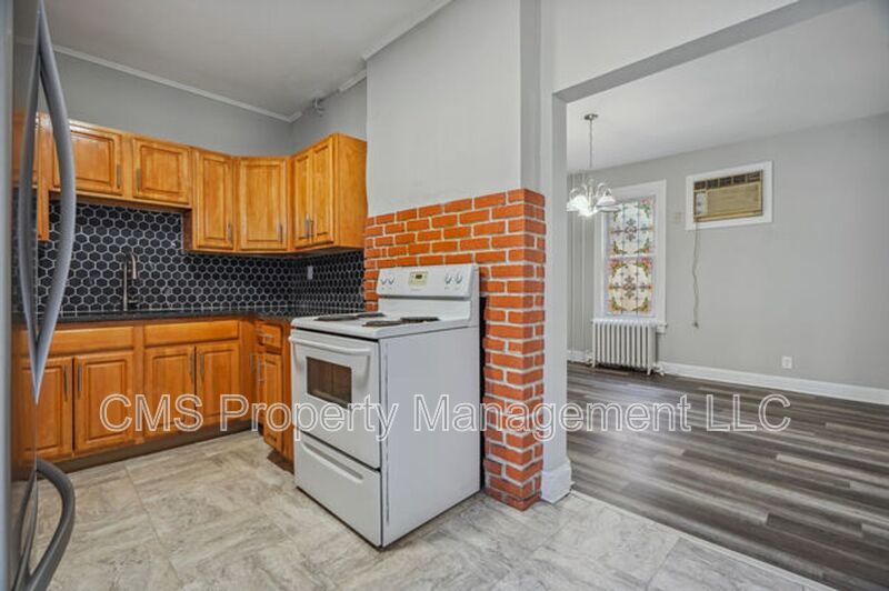 102-104 Jackson Ave, Unit 1 property image