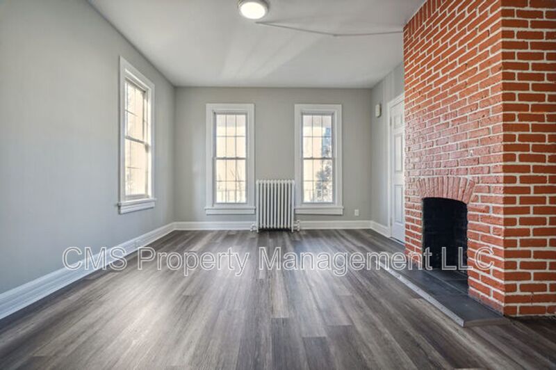 102-104 Jackson Ave, Unit 1 property image