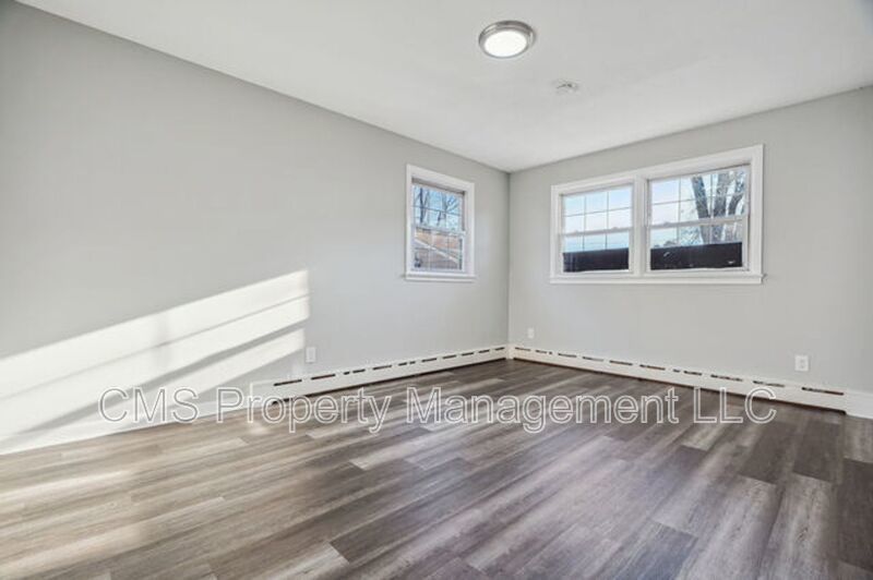 102-104 Jackson Ave, Unit 1 property image