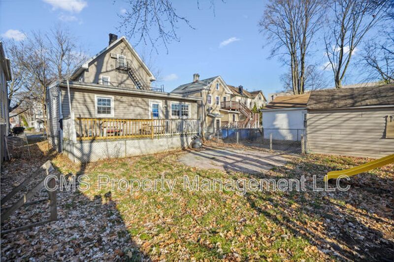 102-104 Jackson Ave, Unit 1 property image
