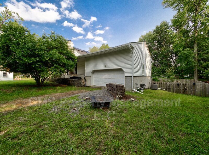17 Bauers Ln property image