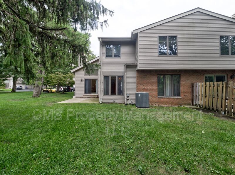26 White Swan Way property image