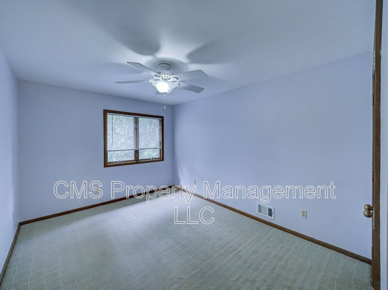 26 White Swan Way property image