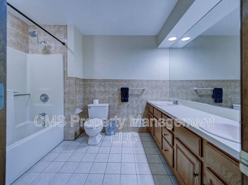 26 White Swan Way property image