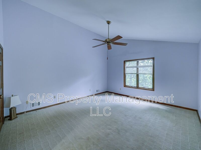 26 White Swan Way property image