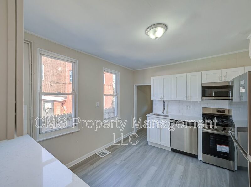 12 Adella Ave property image