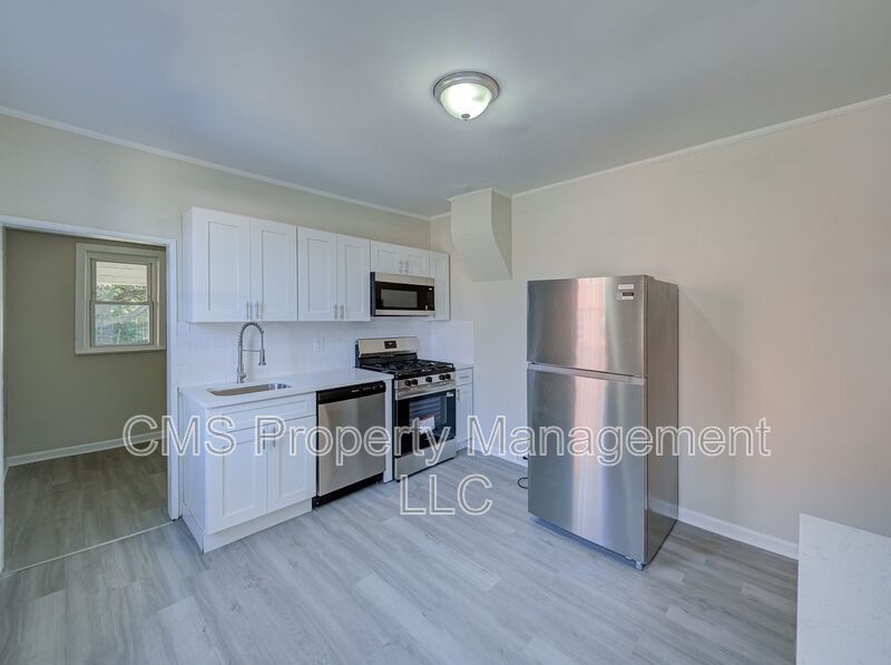 12 Adella Ave property image