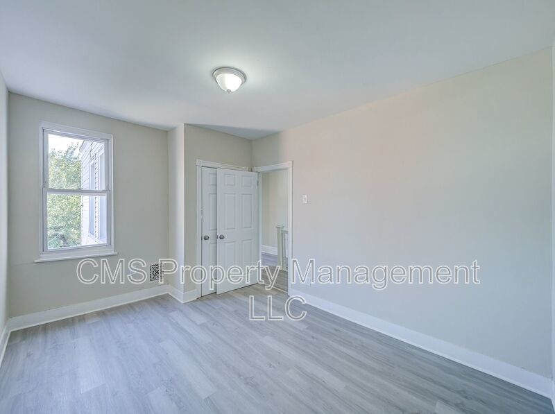 12 Adella Ave property image