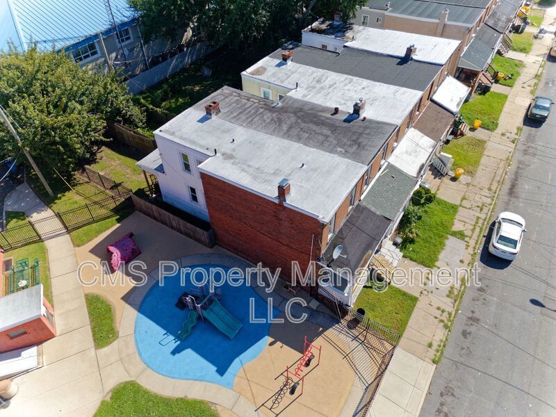 12 Adella Ave property image