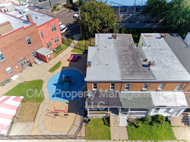 12 Adella Ave property image