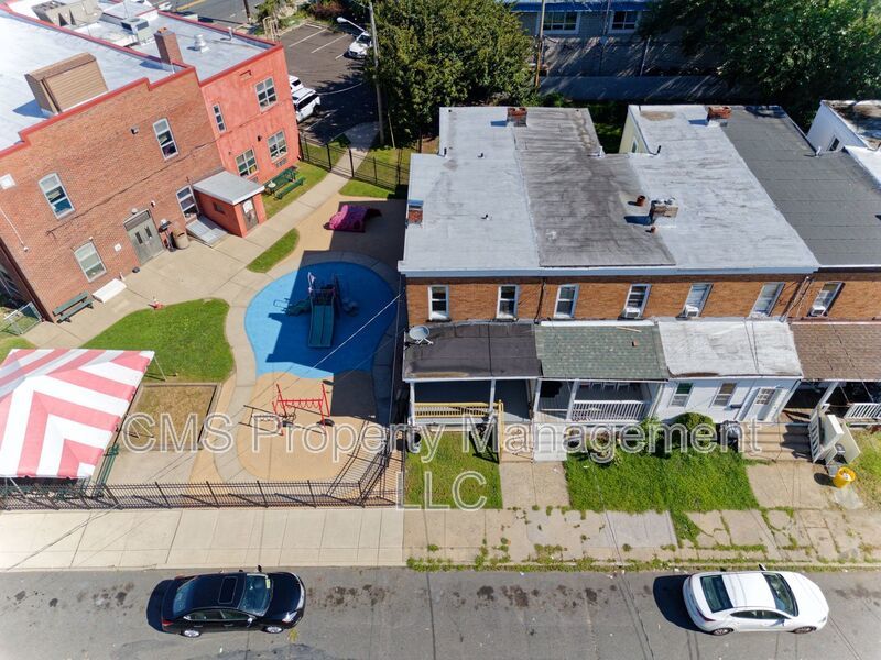 12 Adella Ave property image