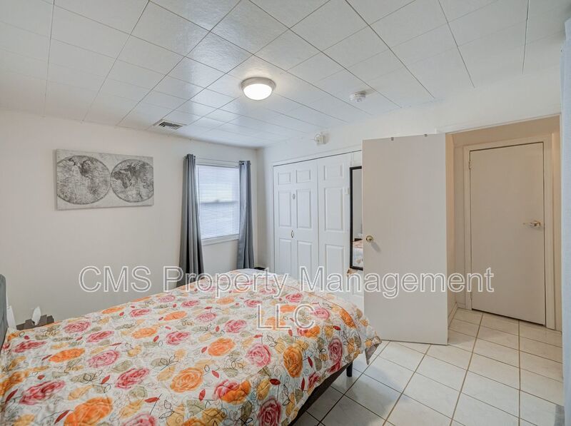 74 Markowitz St property image